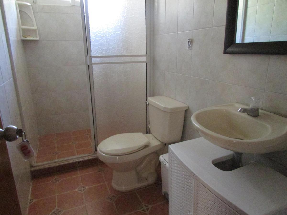 Posada Hostal Miss Marlly San Andrés Esterno foto