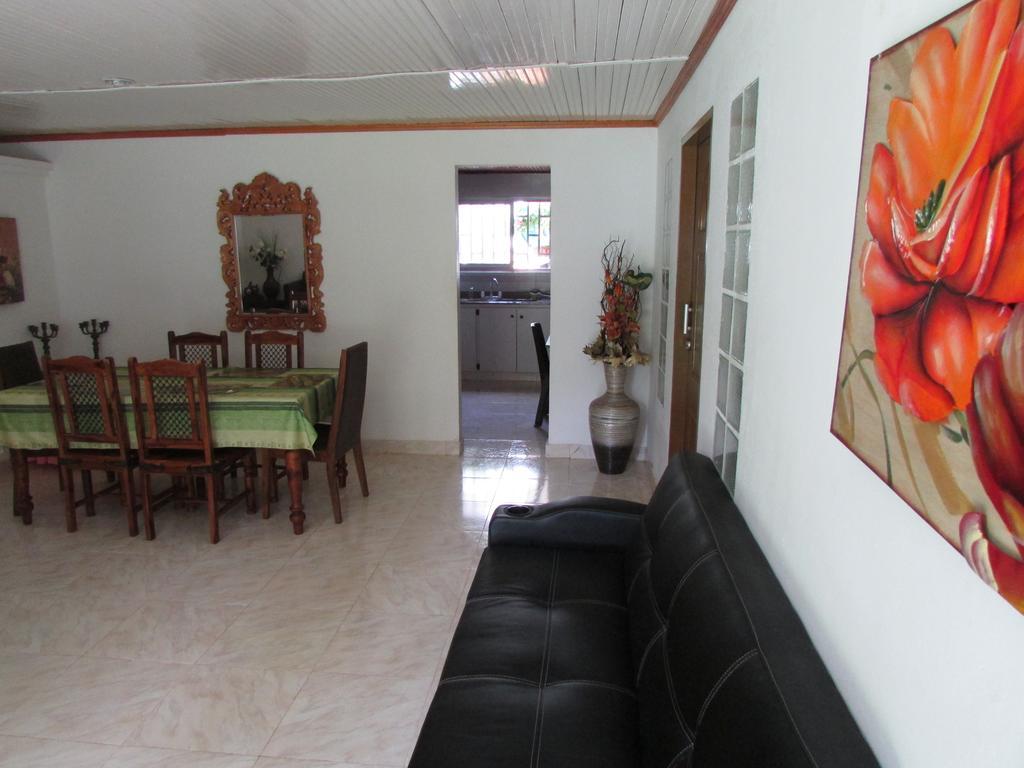 Posada Hostal Miss Marlly San Andrés Esterno foto