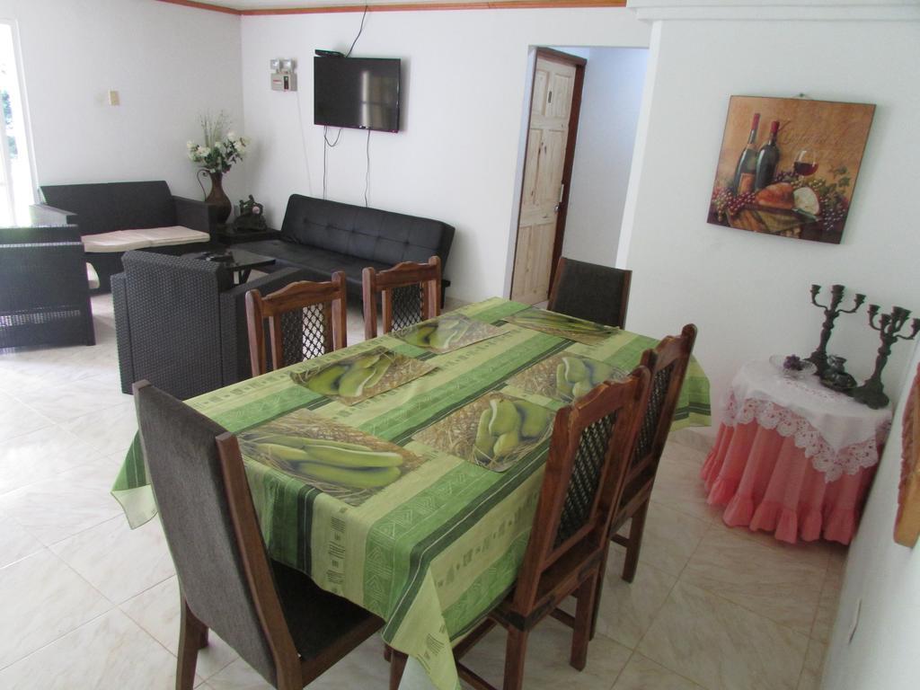 Posada Hostal Miss Marlly San Andrés Esterno foto